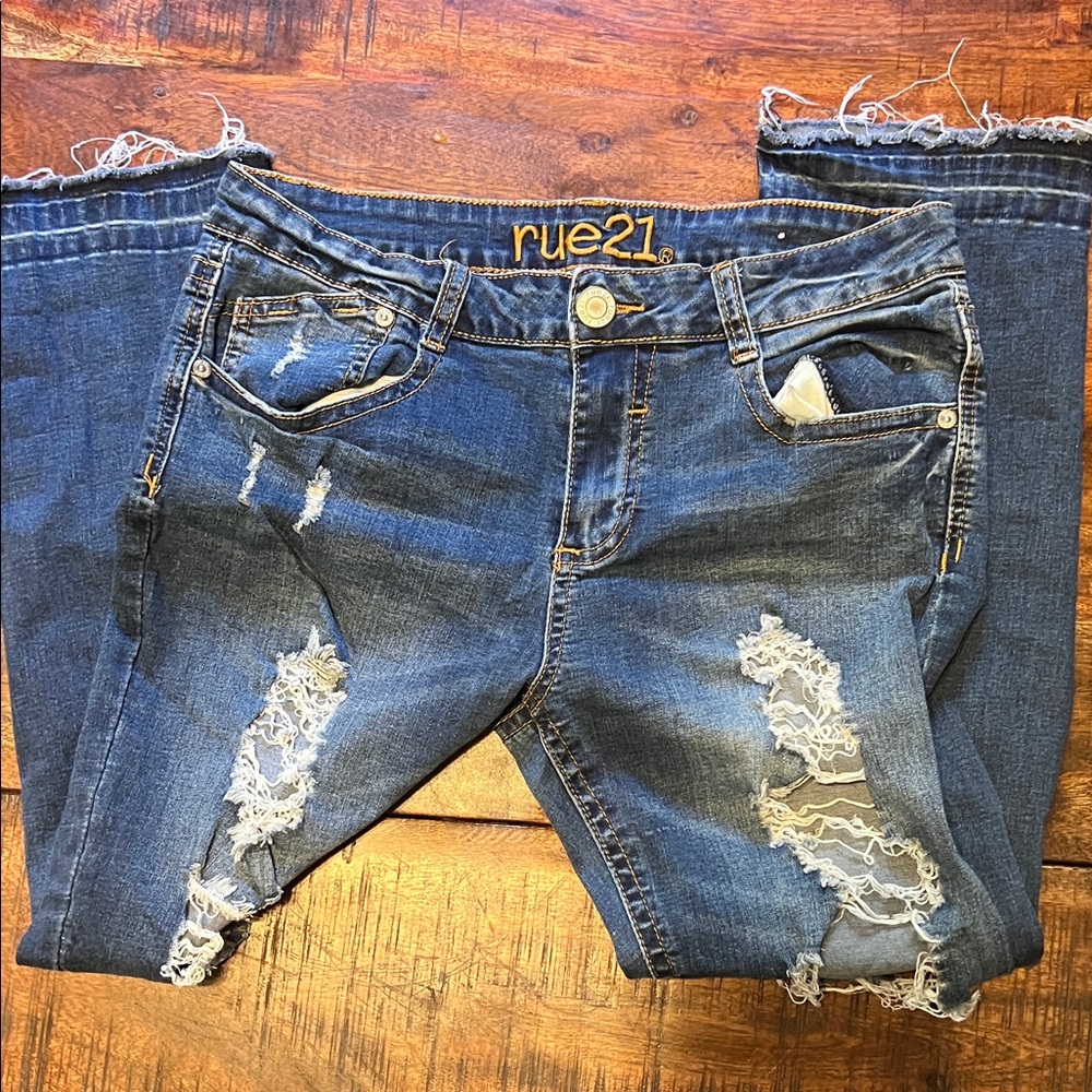 Rue21 Women's Ripped Denim Jeans